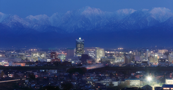 富山県のデートにもおすすめ夜景スポット 富山県のライフハウツーマガジンarmcruz